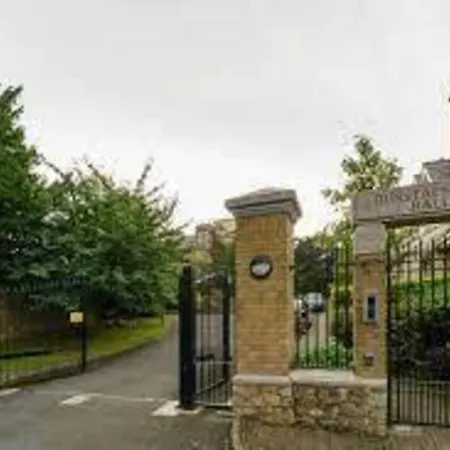 Stunning 2-Bed Dunstaffange Paint House Apartamento Dublin